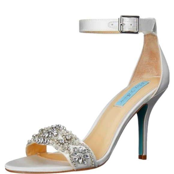 Betsy Johnson white satin embellished with rhinestone and pearls - Picture 5 of 12